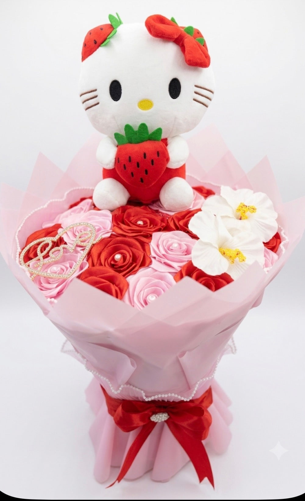 Hello Kitty Eternal Bouquet