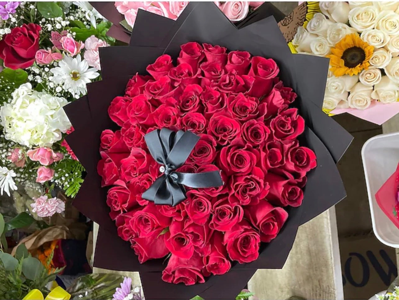 50 count red rose ramo