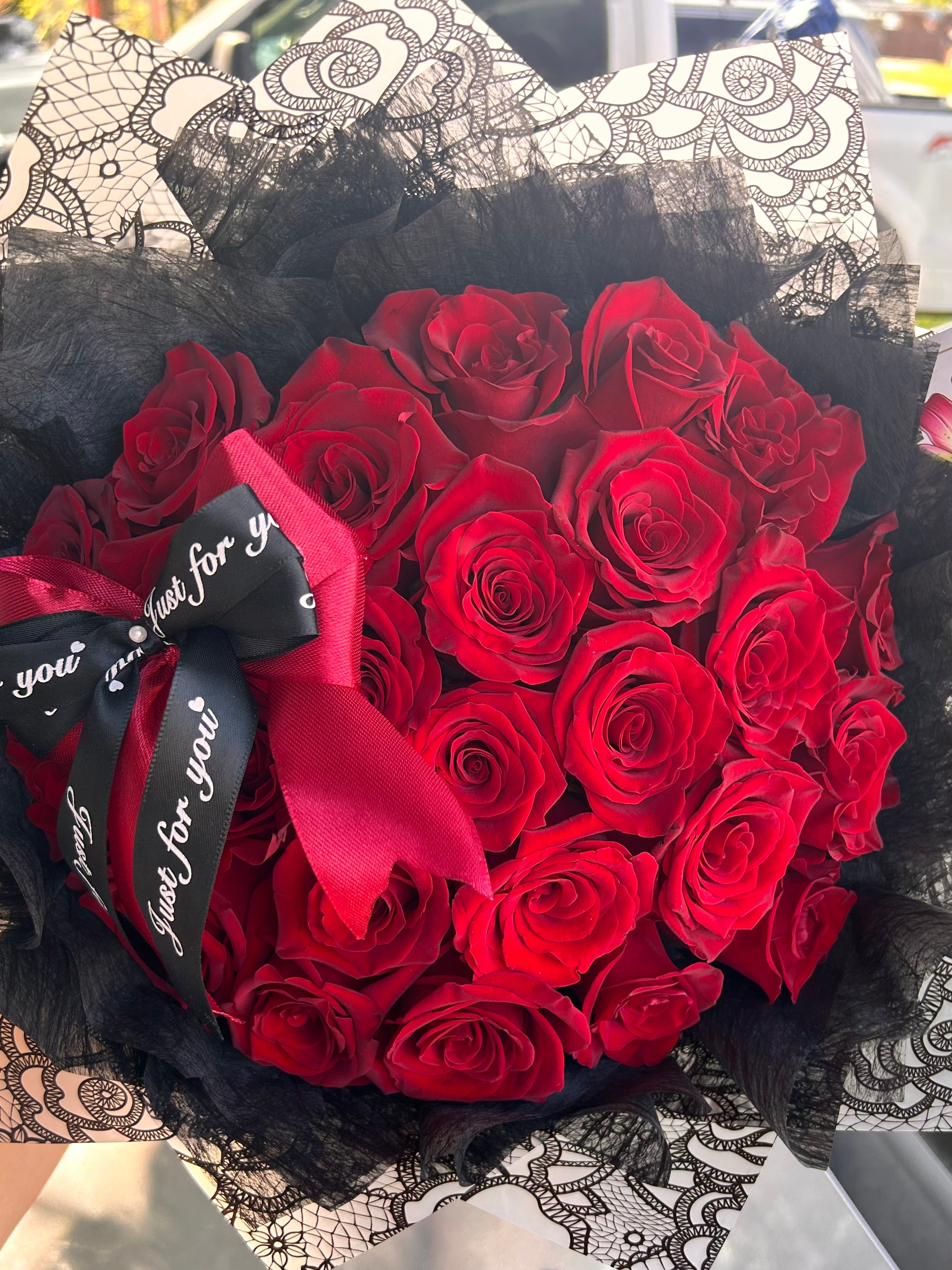 25 ct Red rose bouquet