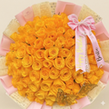 Luxury 100-Rose Yellow Ramo Buchón